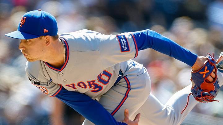 Jun 7, 2026; San Diego, California, USA; New York Mets relief pitcher Luke Weaver (30) throws a pitch during the eighth inning against the San Diego Padres at Petco Park. Mandatory Credit: David Frerker-Imagn Images Jun 7, 2026; San Diego, California, USA; New York Mets relief pitcher Luke Weaver (30) throws a pitch during the eighth inning against the San Diego Padres at Petco Park. Mandatory Credit: David Frerker-Imagn Images