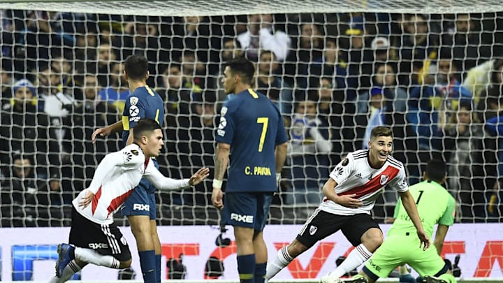 Quintero ya le convirtió a Boca en Madrid y sale a festejarlo. Quintero ya le convirtió a Boca en Madrid y sale a festejarlo.