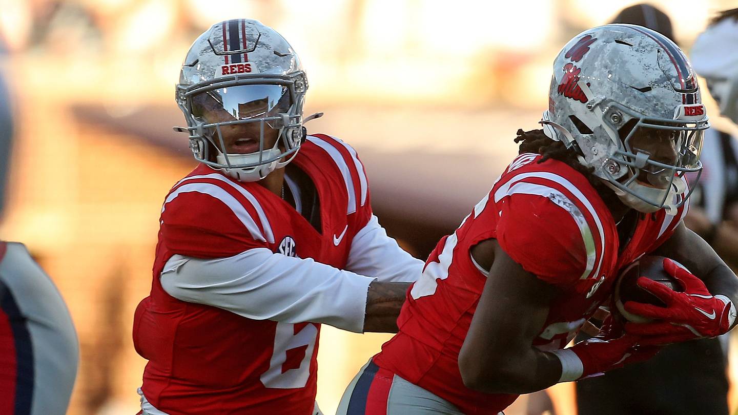 Auburn vs. No. 12 Ole Miss Live Game Updates and Box Score