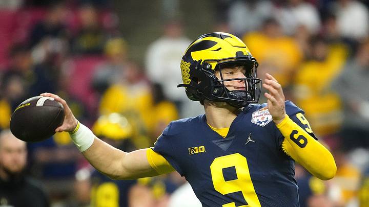 December 31, 2022; Glendale, Ariz; USA; Michigan quarterback JJ McCarthy (9) throws a pass during the pregame before the Fiesta Bowl at State Farm Stadium.
Ncaa Fiesta Bowl Game December 31, 2022; Glendale, Ariz; USA; Michigan quarterback JJ McCarthy (9) throws a pass during the pregame before the Fiesta Bowl at State Farm Stadium.
Ncaa Fiesta Bowl Game