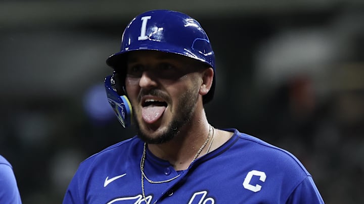 Mar 11, 2026; Houston, TX, United States; Italy first baseman Vinnie Pasquantino (9) reacts after hitting a home run against Italy in the sixth inning at Daikin Park. Mandatory Credit: Thomas Shea-Imagn Images