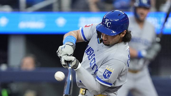 Aug 27, 2026; Toronto, Ontario, CAN; Kansas City Royals outfielder Jac Caglianone (14) hits a 2-RBI single during the second inning against the Toronto Blue Jays at Rogers Centre. Mandatory Credit: John E. Sokolowski-Imagn Images Aug 27, 2026; Toronto, Ontario, CAN; Kansas City Royals outfielder Jac Caglianone (14) hits a 2-RBI single during the second inning against the Toronto Blue Jays at Rogers Centre. Mandatory Credit: John E. Sokolowski-Imagn Images