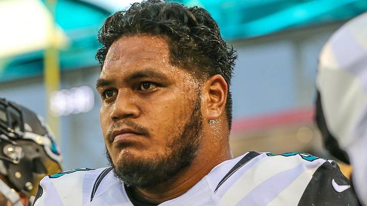 Tyson Alualu while with the Jaguars in 2015 Tyson Alualu while with the Jaguars in 2015