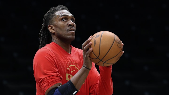 Dec 6, 2025; Brooklyn, New York, USA; New Orleans Pelicans forward Kevon Looney (55) warms up before the game against the Brooklyn Nets at Barclays Center. Mandatory Credit: Vincent Carchietta-Imagn Images