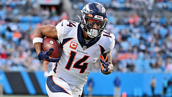 Denver Broncos v Carolina Panthers