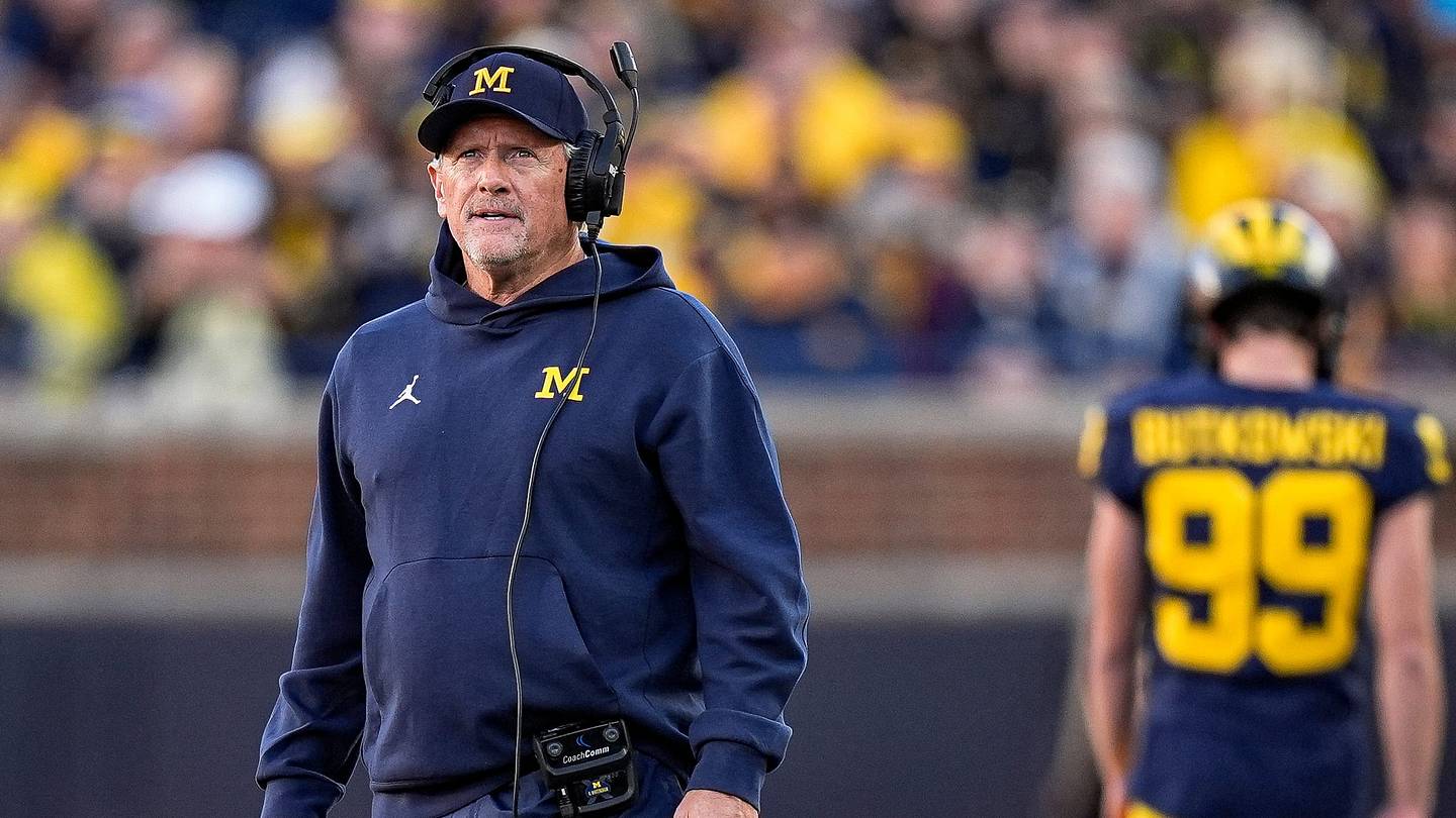 Elite Offensive Tackle Prospect Highlights Loaded Recruiting Weekend for Michigan Football