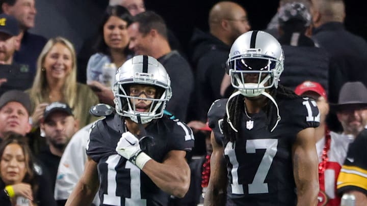 Los Angeles Chargers v Las Vegas Raiders