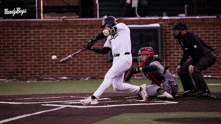 Vanderbilt's offense got off to a slow start against Saint Mary's, but quickly came to life on the way to an 11-4 win on Friday in Nashville, Tenn.