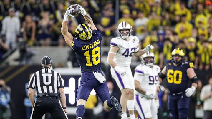 Michigan tight end Colston Loveland makes a catch against Washington during the second half of U-M's 34-13 win in the College Football Playoff national championship game in Houston on Monday, Jan. 8, 2024.