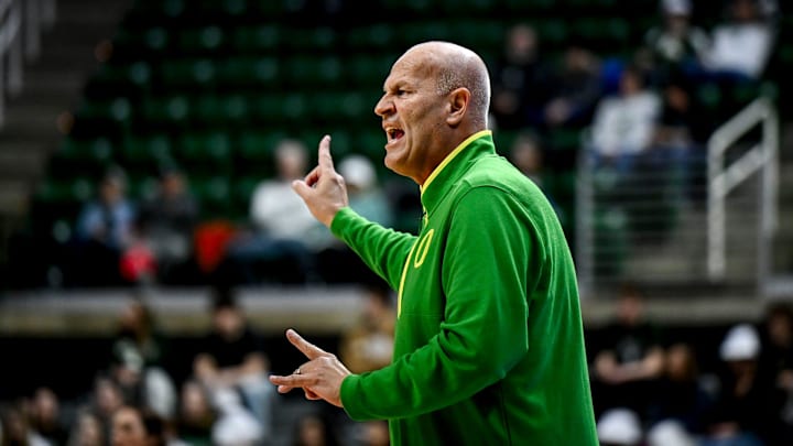 Oregon's head coach Kelly Graves calls out to players during the first quarter in the game against Michigan State on Thursday, Jan. 30, 2025, at the Breslin Center in East Lansing.