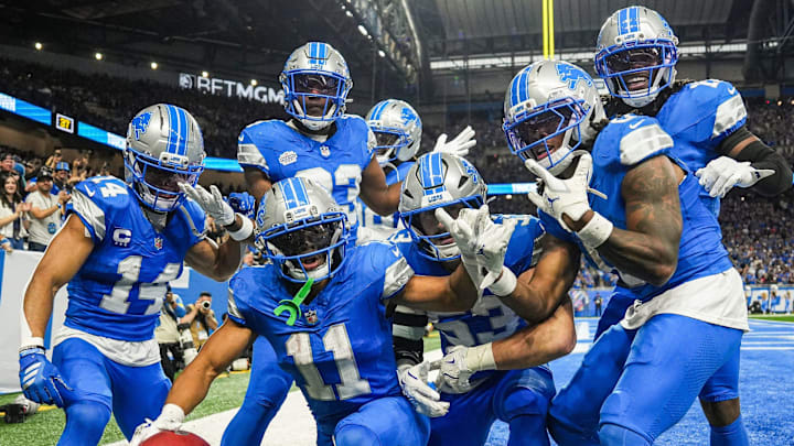 Detroit Lions punt returner Kalif Raymond (11) celebrates a touchdown against Cleveland Browns during the second half at Ford Field in Detroit on Sunday, Sept. 28, 2025.