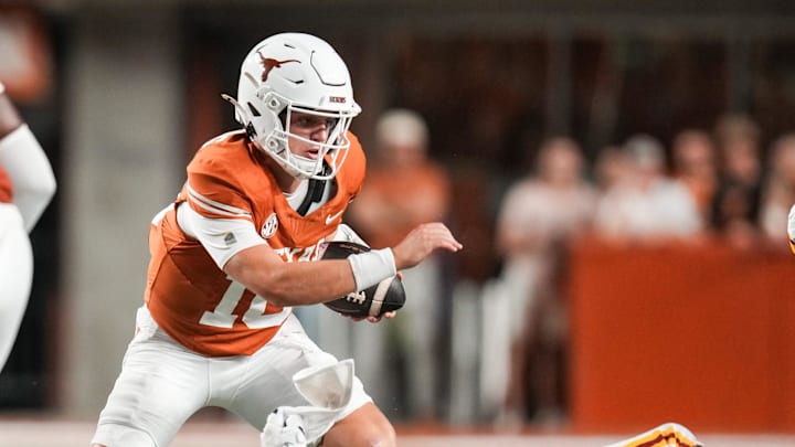 Arch Manning, Texas football