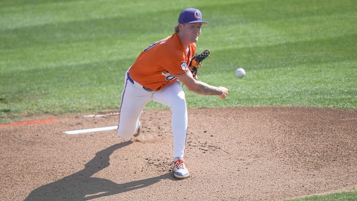 Clemson pitcher Drew Titsworth (00) pitches to University of Louisville during the top of the first inning at Doug Kingsmore Stadum in Clemson, S.C. Friday, April 18, 2025.