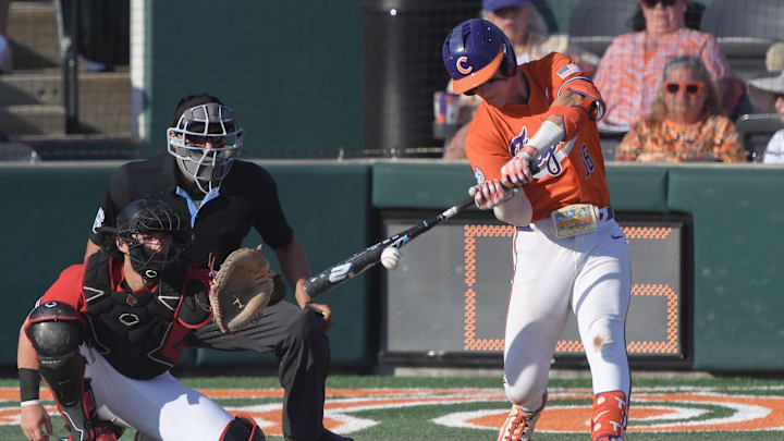 Clemson infielder Luke Gaffney (16) bats against University of Louisville during the bottom of the fifth inning at Doug Kingsmore Stadum in Clemson, S.C. Friday, April 18, 2025. Clemson infielder Luke Gaffney (16) bats against University of Louisville during the bottom of the fifth inning at Doug Kingsmore Stadum in Clemson, S.C. Friday, April 18, 2025.