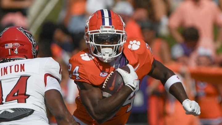 Clemson redshirt freshman David Eziomume (24) remains confident in the team's progress, despite the 1-3 start to the season.
