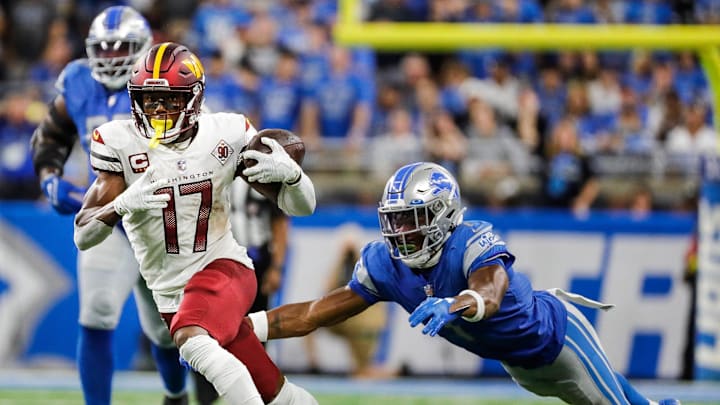 Washington Commanders receiver Terry McLaurin runs against Detroit Lions cornerback Jeff Okudah during the second half at Ford Field, Sept. 18, 2022.

Nfl Washington Commanders At Detroit Lions