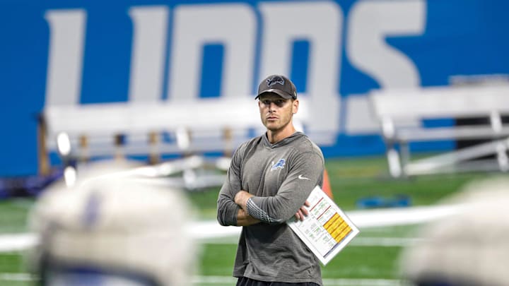 Lions offensive coordinator Ben Johnson watches open practice at Family Fest at Ford Field on Saturday, August 6, 2022.