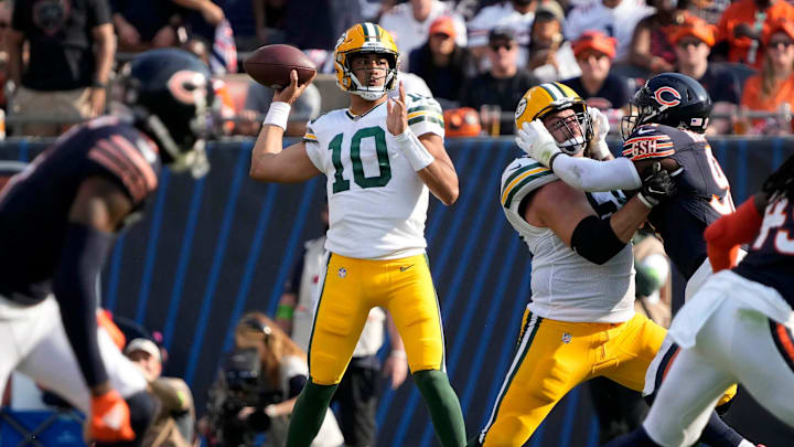 Green Bay Packers quarterback Jordan Love (10) throws a pass last year at the Chicago Bears.