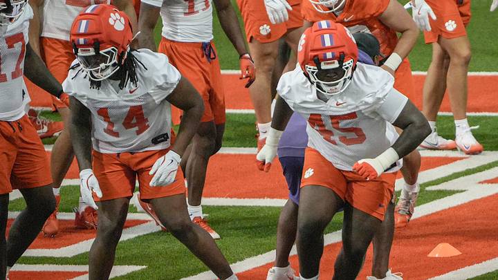 Clemson defensive end London Merritt (14) will look to make a splash in his first season with the Tigers in 2026.