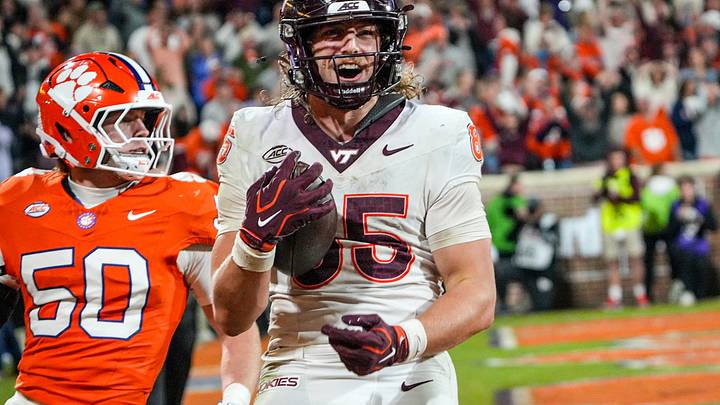 Virginia Tech Hokies tight end Luke Reynolds (85) smiles after scoring the winning touchdown against Clemson during the fourth quarter at Memorial Stadium Saturday, October 24, 2026.