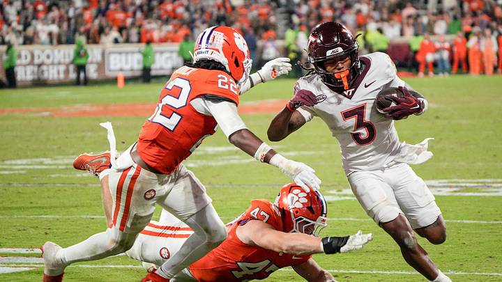 Virginia Tech Hokies wide receiver Que'Sean Brown (3) runs by Clemson linebacker Sammy Brown (47) during the fourth quarter at Memorial Stadium Saturday, October 24, 2026. Virginia Tech Hokies wide receiver Que'Sean Brown (3) runs by Clemson linebacker Sammy Brown (47) during the fourth quarter at Memorial Stadium Saturday, October 24, 2026.