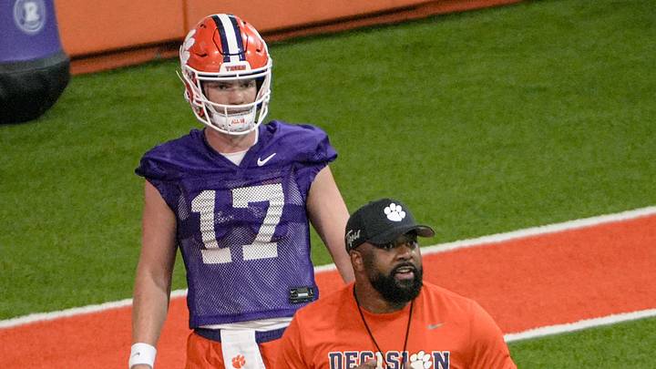 QB Christopher Vizzina may face an uphill battle with Clemson in 2026. QB Christopher Vizzina may face an uphill battle with Clemson in 2026.