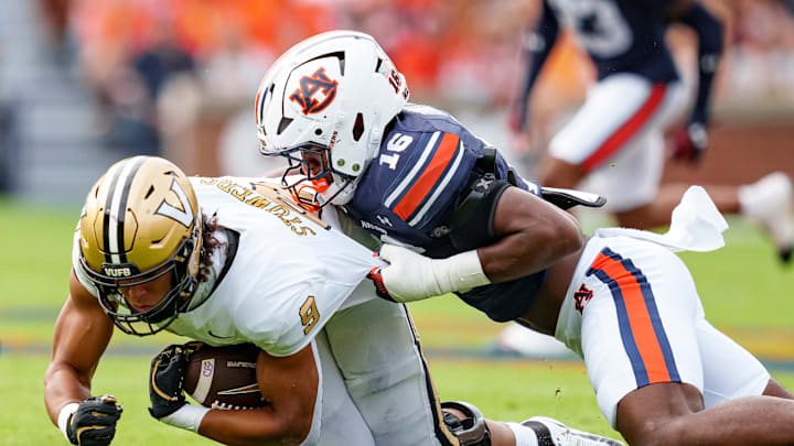 Auburn Tigers linebacker Demarcus Riddick has been one of the standout true-freshman players that Hugh Freeze has brought in.