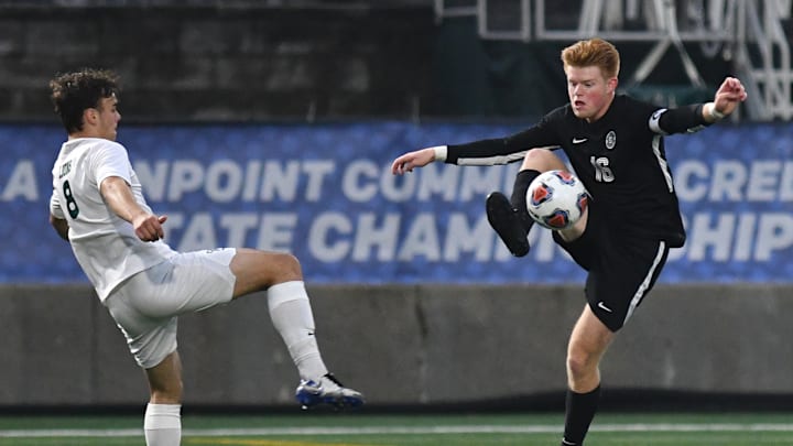 Who is the best midfielder in Oregon high school boys soccer in 2024?