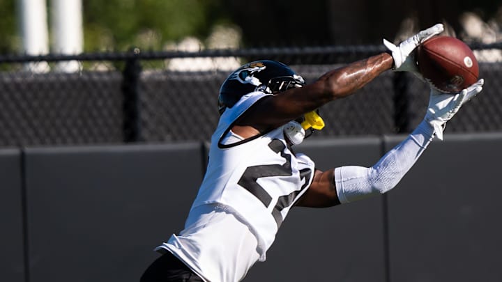 Jacksonville Jaguars cornerback Jarrian Jones (22) hauls in a pass during an NFL training camp second session at the Miller Electric Center, Thursday, July 24, 2025, in Jacksonville, Fla. [Doug Engle/Florida Times-Union]