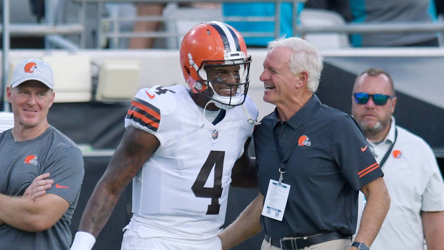 Deshaun Watson's Meltdown Puts Browns QB Decision in Jimmy Haslam's Hands