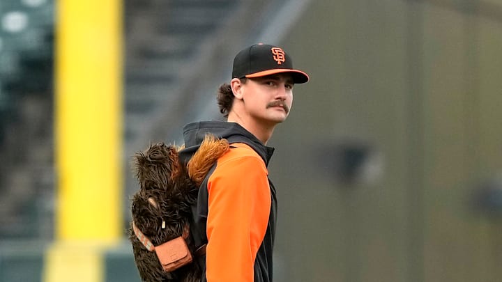 Ah yes, the tallest player to pitch in the big leagues ever.