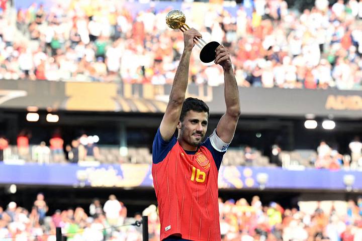 Rodri celebrating.