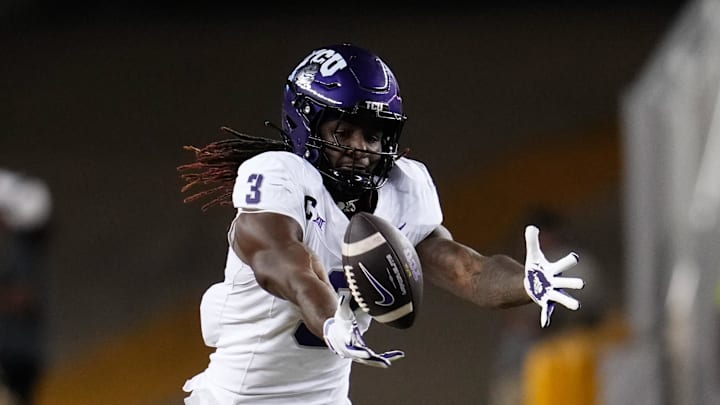 TCU Horned Frogs wide receiver Savion Williams is unable to catch a pass against the Baylor Bears.