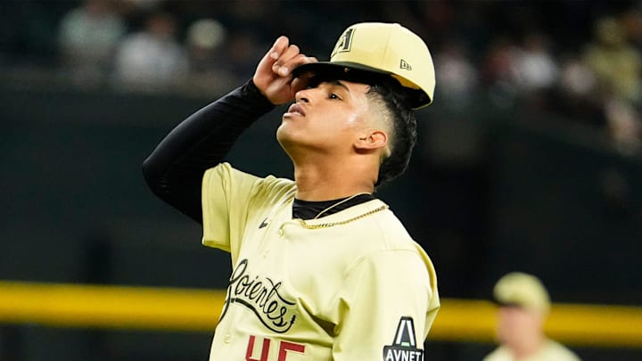 Arizona Diamondbacks pitcher Yilber Diaz (45) reacts after loading the bases against the San Francisco Giants in the eighth inning at Chase Field in Phoenix on Tuesday, Sept. 24, 2024.