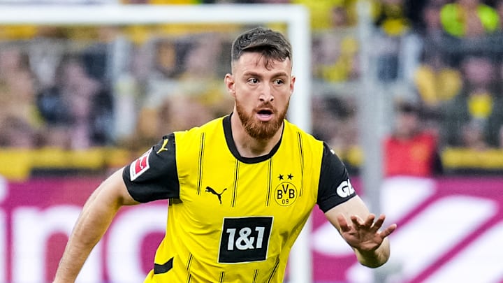 Borussia Dortmund v Borussia Mönchengladbach - Bundesliga