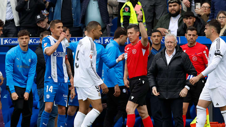 FBL-ESP-LIGA-ALAVES-REAL MADRID