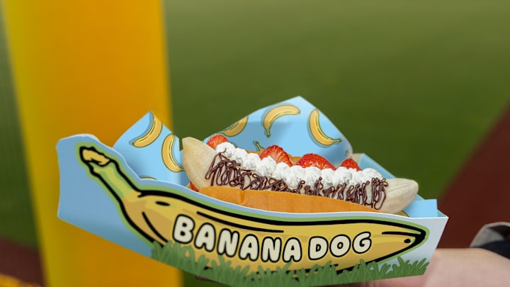 Savannah Bananas Banana Dog
