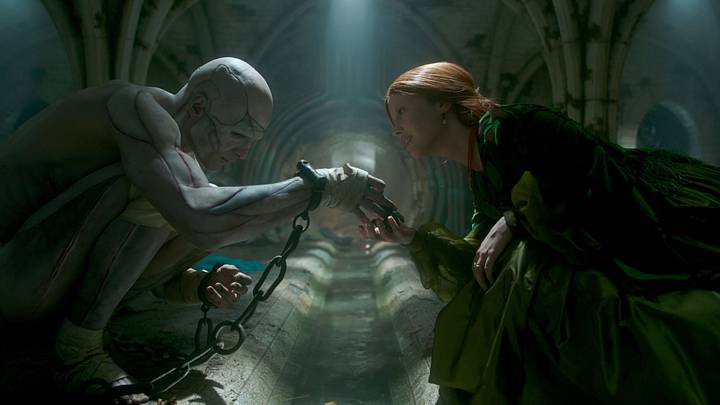 Jacob Elordi as The Creature and Mia Goth as Lady Elizabeth Harlander in Frankenstein