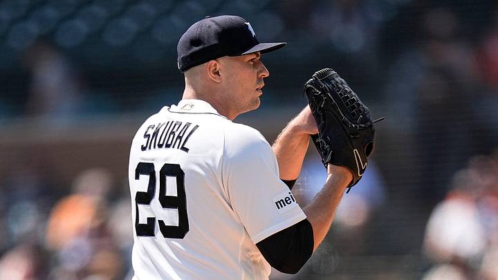 Detroit Tigers pitcher Tarik Skubal (29) throws against Milwaukee Brewers during the first inning at Comerica Park in Detroit on Thursday, April 23, 2026. Detroit Tigers pitcher Tarik Skubal (29) throws against Milwaukee Brewers during the first inning at Comerica Park in Detroit on Thursday, April 23, 2026.