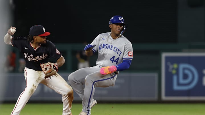 Sep 25, 2024; Washington, District of Columbia, USA; Washington Nationals third baseman José Tena (8) turns a double play ahead of Kansas City Royals outfielder Dairon Blanco (44) during the eighth inning at Nationals Park. Mandatory Credit: Geoff Burke-Imagn Images Sep 25, 2024; Washington, District of Columbia, USA; Washington Nationals third baseman José Tena (8) turns a double play ahead of Kansas City Royals outfielder Dairon Blanco (44) during the eighth inning at Nationals Park. Mandatory Credit: Geoff Burke-Imagn Images
