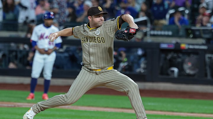 Sep 16, 2025; New York City, New York, USA;  San Diego Padres starting pitcher Michael King (34) delivers a pitch during the first inning against the New York Mets at Citi Field. 
