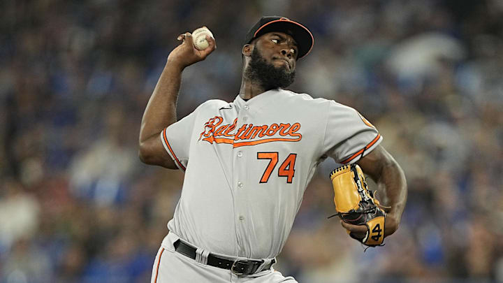 Baltimore Orioles pitcher Felix Bautista (74) pitches to the Toronto Blue Jays during the  ninth inning at Rogers Centre in 2022.