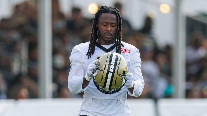 New Orleans Saints running back Alvin Kamarw New Orleans Saints running back Alvin Kamarw