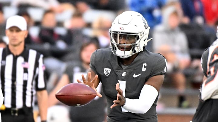 Sep 23, 2023; Pullman, Washington, USA; Washington State Cougars quarterback Cameron Ward (1) take a
