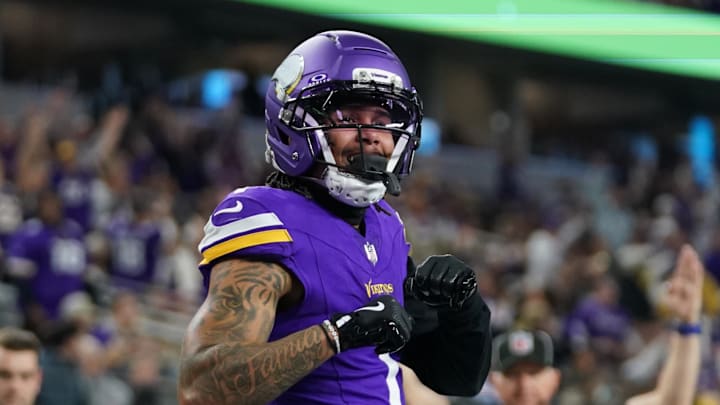 Dec 14, 2025; Arlington, Texas, USA; Minnesota Vikings wide receiver Jalen Nailor (1) celebrates after a touchdown catch during the second half against the Dallas Cowboys at AT&T Stadium. Mandatory Credit: Raymond Carlin III-Imagn Images Dec 14, 2025; Arlington, Texas, USA; Minnesota Vikings wide receiver Jalen Nailor (1) celebrates after a touchdown catch during the second half against the Dallas Cowboys at AT&T Stadium. Mandatory Credit: Raymond Carlin III-Imagn Images