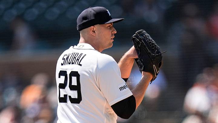 Detroit Tigers pitcher Tarik Skubal (29) throws against Milwaukee Brewers during the first inning at Comerica Park in Detroit on Thursday, April 23, 2026.