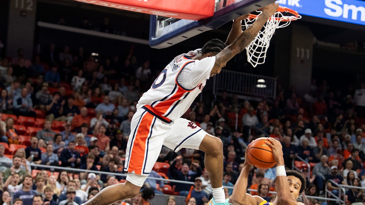 Tahaad Pettiford Shines as Auburn Storms Back against LSU