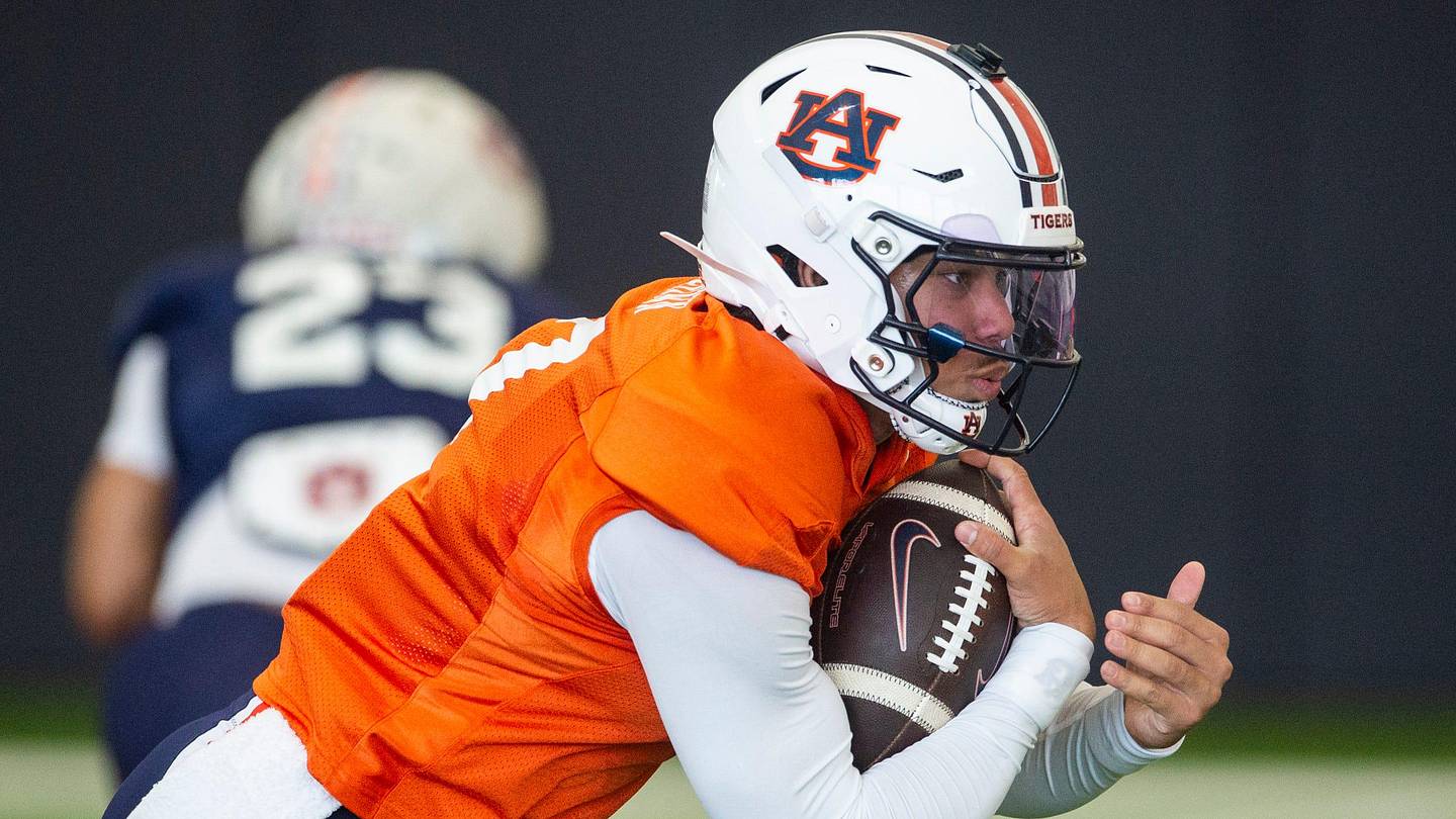 ESPN Misses One Key Trait for Auburn's Byrum Brown in FBS QB Tier Rankings