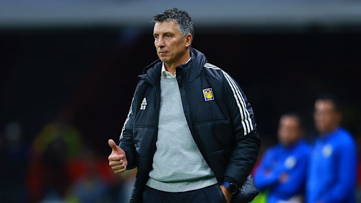 Siboldi hará modificaciones en el once titular para meter a Juan Brunetta