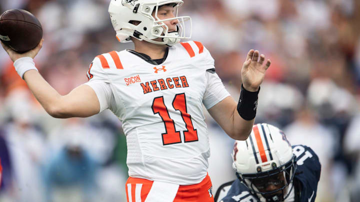 Mercer transfer QB Braden Atkinson, a freshman All-American in FCS football, is visiting Syracuse football on Wednesday. Mercer transfer QB Braden Atkinson, a freshman All-American in FCS football, is visiting Syracuse football on Wednesday.